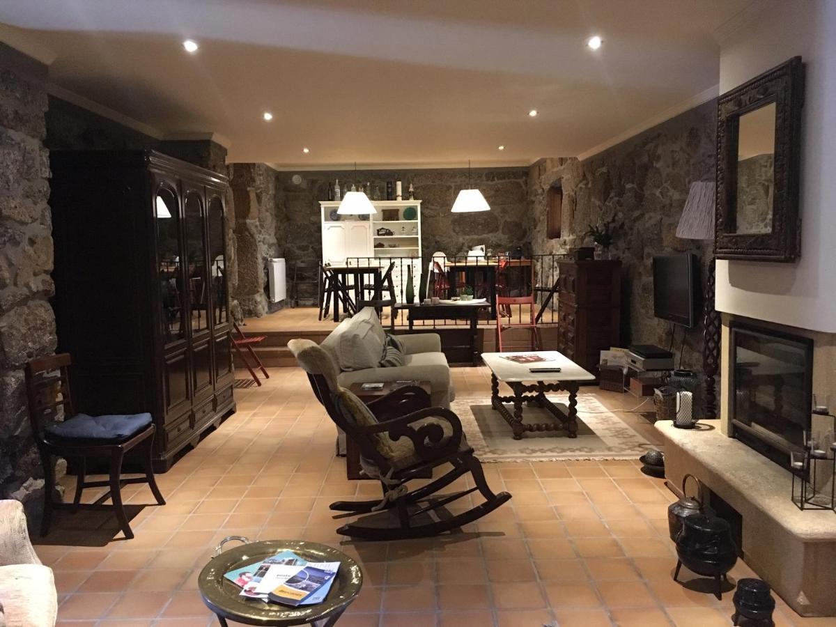 Bergui Guesthouse - Guimarães Екстериор снимка