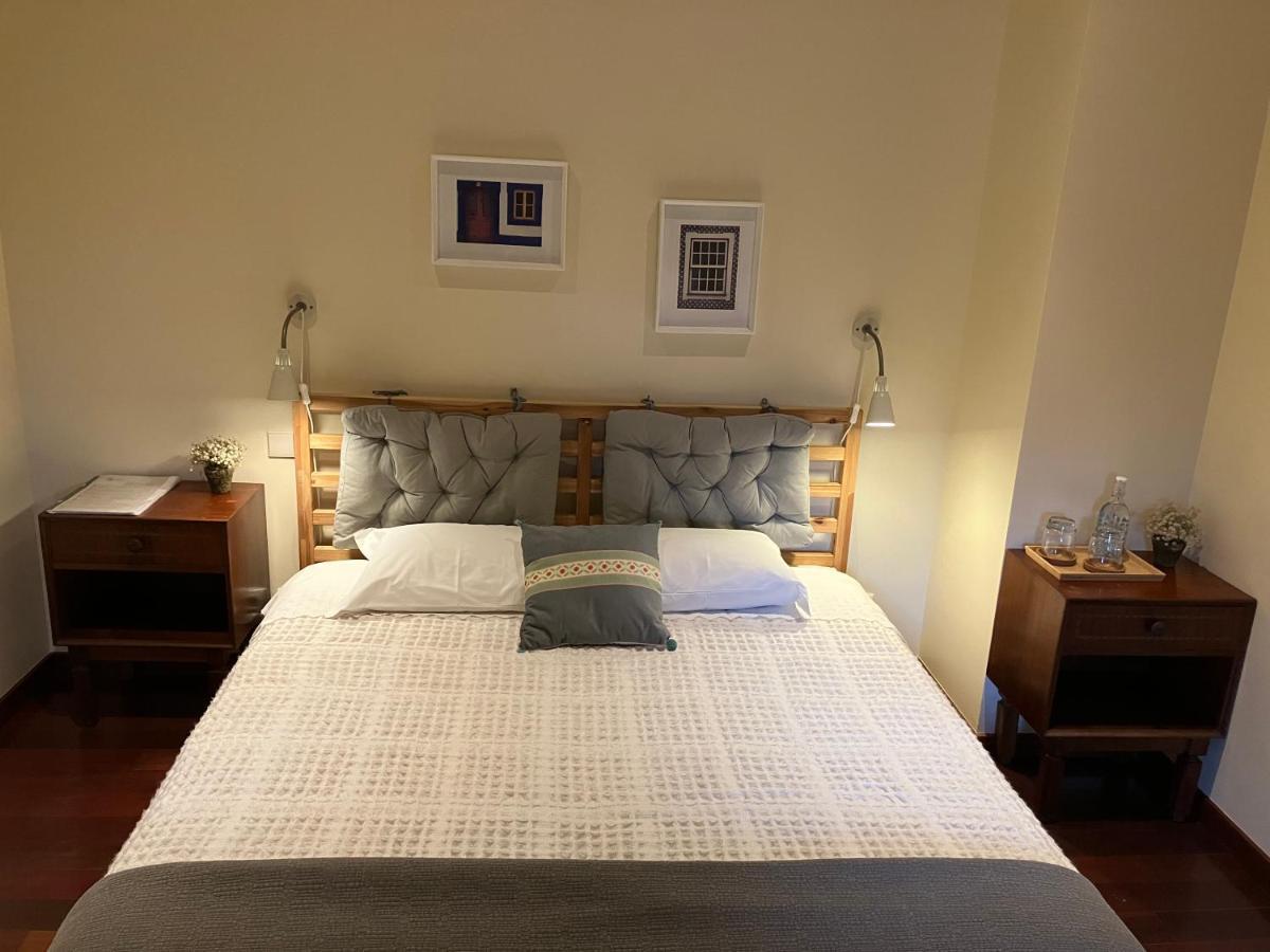 Bergui Guesthouse - Guimarães Екстериор снимка