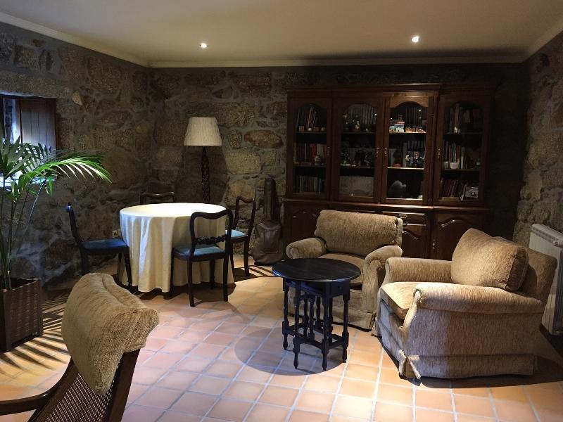 Bergui Guesthouse - Guimarães Екстериор снимка