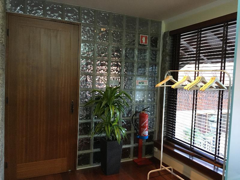Bergui Guesthouse - Guimarães Екстериор снимка